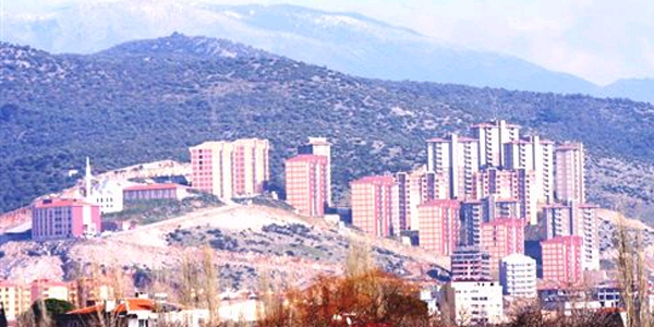 Edremit TOKİ sakinleri, yönetimi değiştirdi