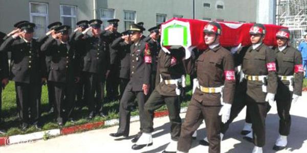 Kazada ağır yaralanan uzman çavuş, hastanede öldü