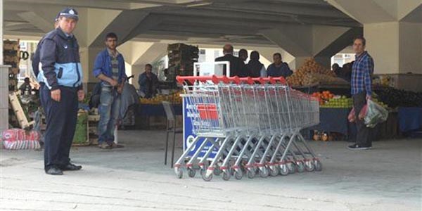 Pazarlarda vatandaşın beli bükülmeyecek