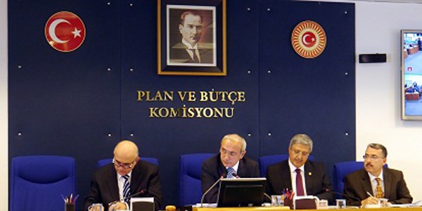 'Torba Kanun' tasarısı komisyondan geçti