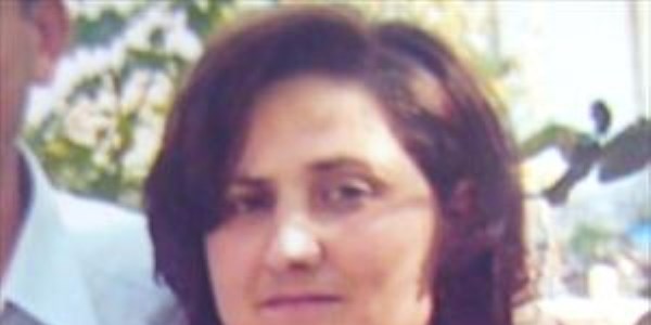 Yastıkla boğarak öldürdükleri kadının üzerine asit dökmüşler
