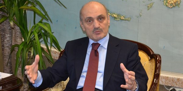 Erdoğan Bayraktar'dan İzmir'e eleştiri