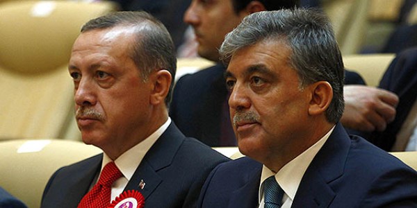Cumhurbaşkanı ve Başbakan programlarını iptal etti