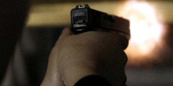 Polis memuru kızını rahatsız eden kişiyi öldürdü iddiası