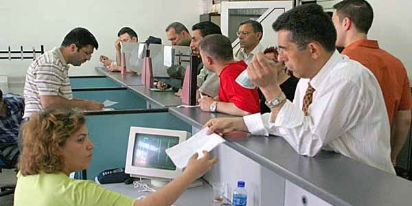 Bankalardan ilk geri adım