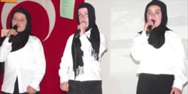 İmam Hatiplilerden 'Bir Bahar Akşamı' şiir dinletisi