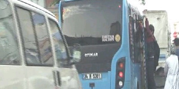 Minibüste tehlikeli yolculuk