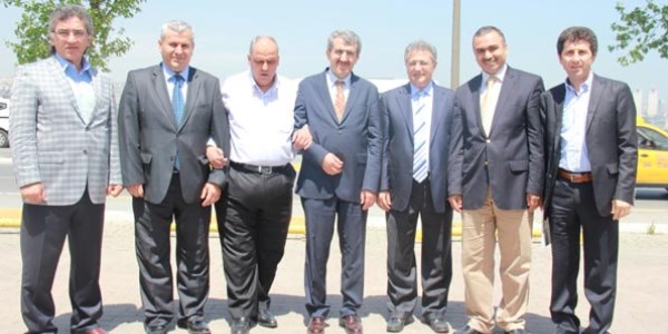 Demir: Çoktan seçmeli sınav insanı robotlaştırıyor