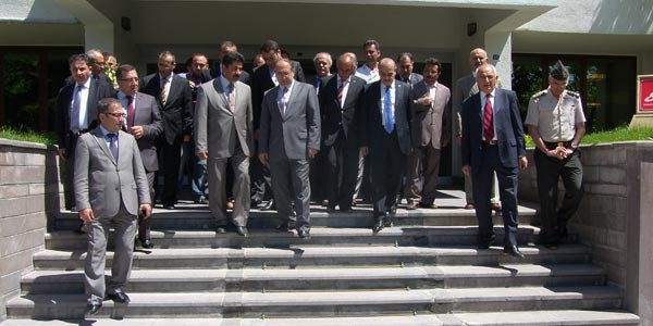 Manisa'ya atanan Vali Abdurrahman Savaş veda etti