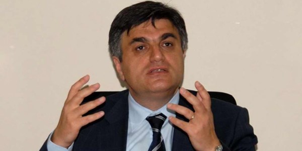 Vakıf üniversitesi öğrenciyi kendi alabilir ama, devlet için sınav şart