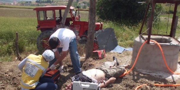 Suyunu kontrol etmek istediği kuyuda boğuldu