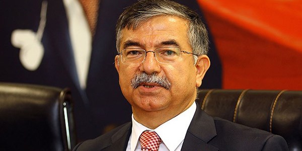 Ylmaz'dan 'TSK Personel Kanunu Tasla' aklamas