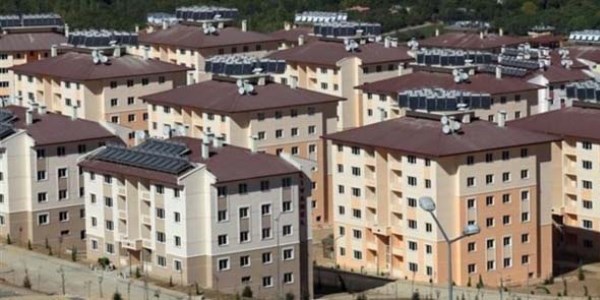 100 lira taksitle konut sahibi oldular