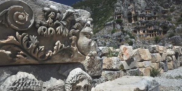 Urlalı fotoğrafçılar çevre gezilerini sürdürüyor