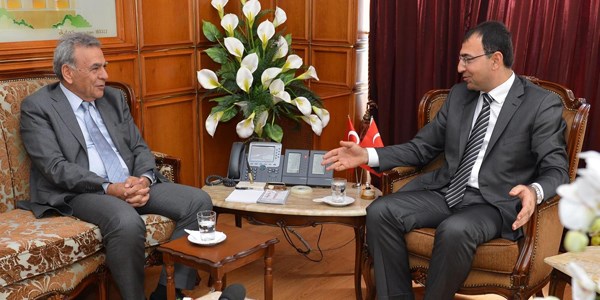 Başkan Kocaoğlu'ndan Vali Toprak'a Ziyaret