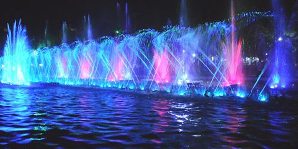 Manisa'da Ulupark'a muhteşem havuz
