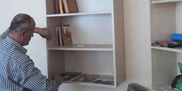Her kıraathaneye bir kütüphane kampanyası