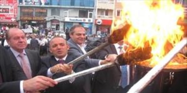 Başkan Dalgıç Saray Bahar Ve Kültür Festivaline katıldı