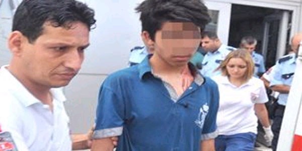 Babası başında bira şişesi kırdı, ayak yalın evden kaçıp canını kurtardı