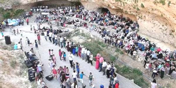 Hasankeyf'in ağlayan mağarası turizme açıldı