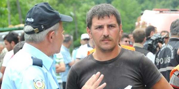Uçuruma yuvarlanan otomobilin sürücüsü öldü