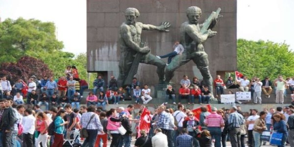 Kızılay'da Gezi Parkı protestosu