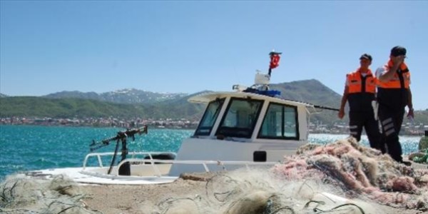 Jandarma kaçak avlanmaya göz açtırmıyor