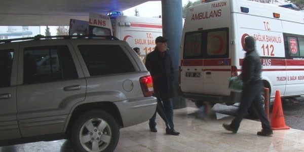 Bıçaklanan uzman çavuş ağır yaralandı
