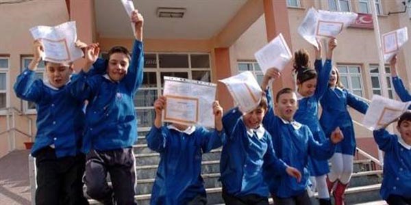 Tatil programı okul başarısını etkiliyor