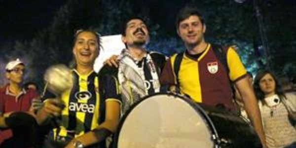 Ankara'da 'gezi parkı' protestoları devam ediyor