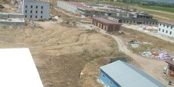 Burhaniye'de bin 200 kişilik cezaevi yapılıyor