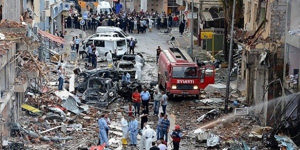 Reyhanlı'daki saldırılarının asli faillerinden N.E. Adliyede