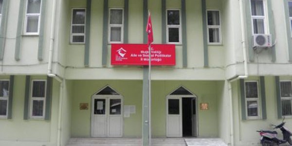 Aile Bakanlığı rotasyonu rafa kaldırdı