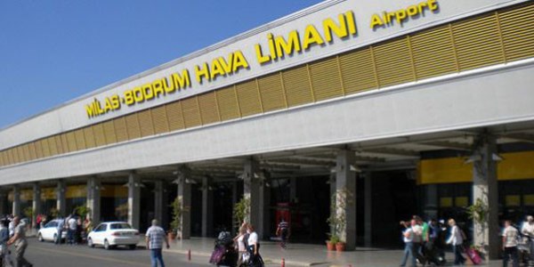 Sivil savunma uzmanı havalimanında ölü bulundu