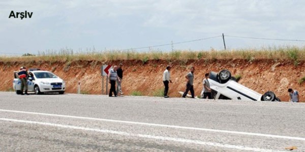 Van'da 2 araç şarampole uçtu: 6'sı ağır 31 yaralı