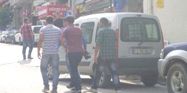 Lunaparkta çarşı iznine çıkan askerlerin kavgasını polis önledi