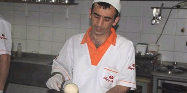 Kızarmış dondurma Erzurum mutfağına taşındı