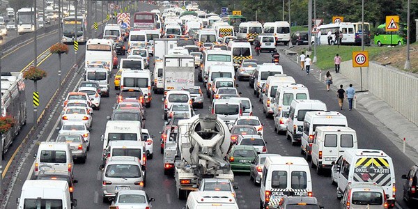 Trafiğe kaydı yapılan taşıt sayısı yüzde 12,5 arttı