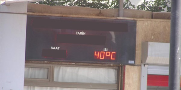 Termometreler 40 dereceyi gösterdi