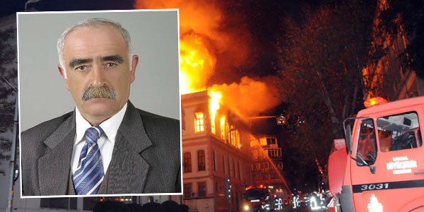 Muhtar evinde çıkan yangında öldü