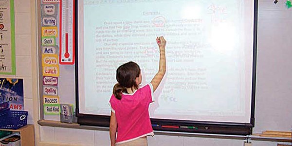 347 bin akıllı tahta daha geliyor