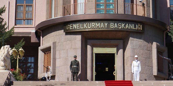 Genelkurmay'dan komutanlara emeklilik isteyen var mı sorusu