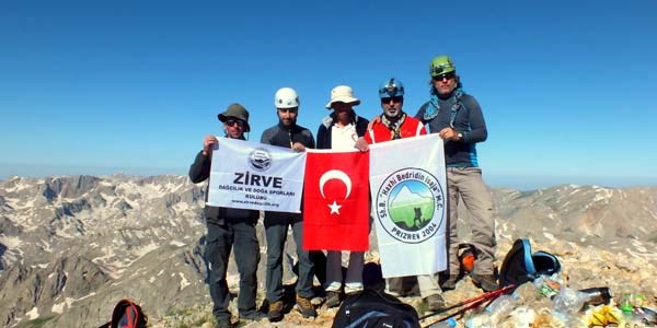 Selçuklu dağcılar Munzur Dağlarına tırmandı