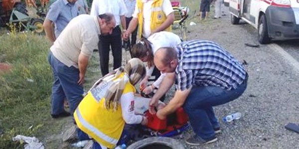 Taşköprü'de kaza: 1 ölü, 1 yaralı