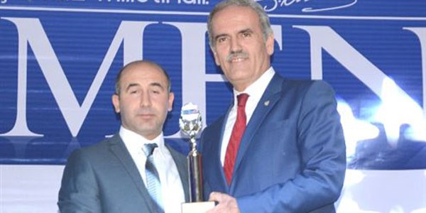 Altepe'ye 'Yılın En Başarılı Belediye Başkanı' ödülü