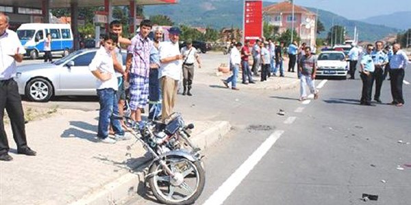 Sorumlukluk sınavına giden liseli kamyon altında can verdi