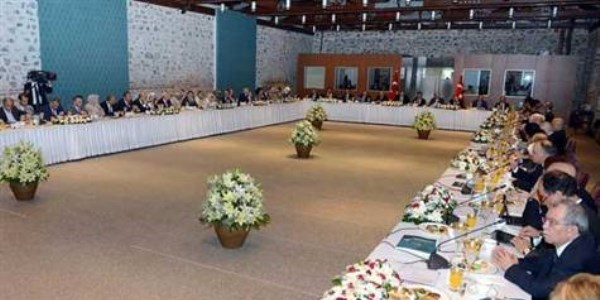 Erdoğan Akil İnsanlar'la görüştü. İşte ilk açıklama