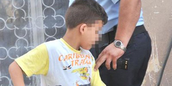 çocuğun 'şiddet' ihbarı polisi alarma geçirdi