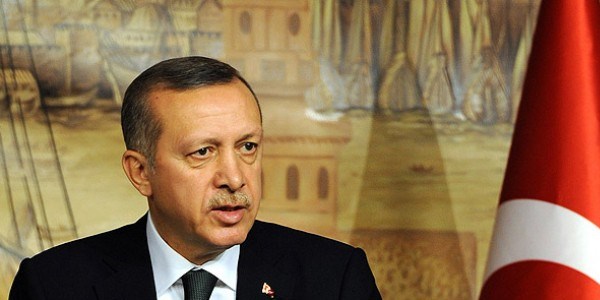 Demokrasimiz bu sınavı başarıyla atlattı