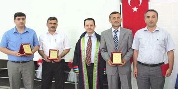 Kaynaşlı MYO mezuniyet töreni coşku içinde yapıldı
